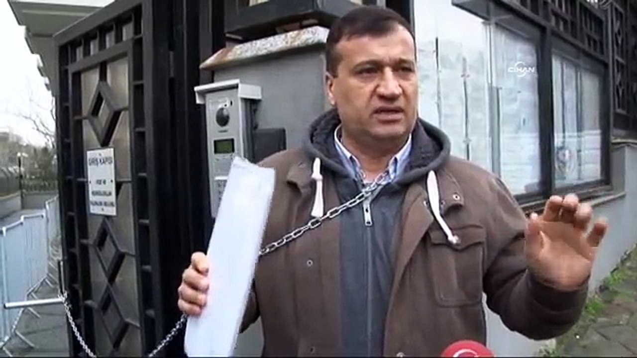 ‘Adalet istiyorum’ diyerek kendini konsolosluk binasına zincirledi
