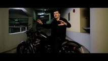Γιώργος Λαζαράκης - Μ' Ένα Σου Φιλί (Official Video Clip)