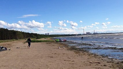 Тёма на моем кайте) Кайтинг в Сосновом Бору, Ленинградская обл