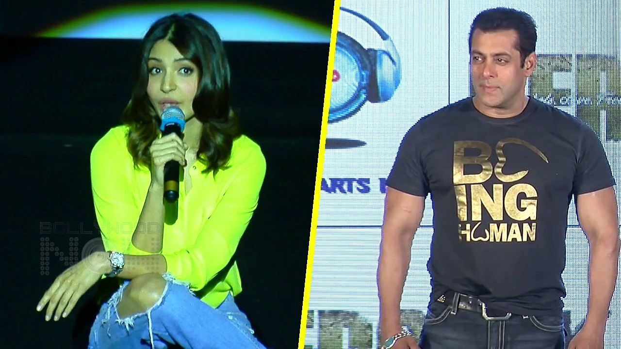 FIRST LOOK Anushka Sharma Training Wrestler In Sultan