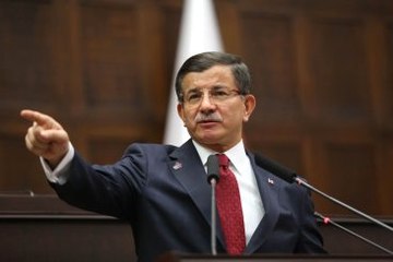 Davutoğlu'ndan İzdivaç Programlarına Tepki: Aile Kültürümüze Uygun Değil
