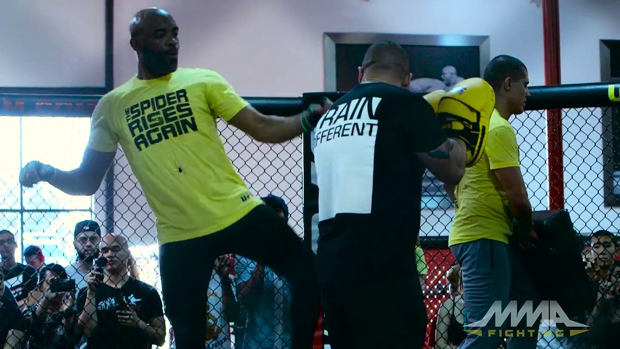 UFC Fight Night 84: Anderson Silva Workout Highlights