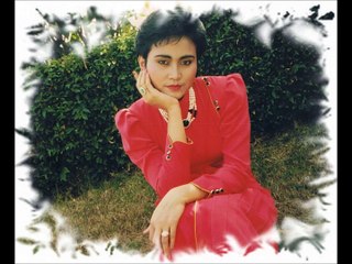 Dian Piesesha - Hatiku Menangis