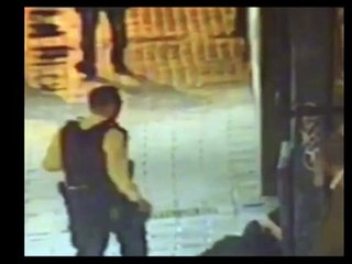 London me baghte chor ko aik shahri ne tang ara kar giria