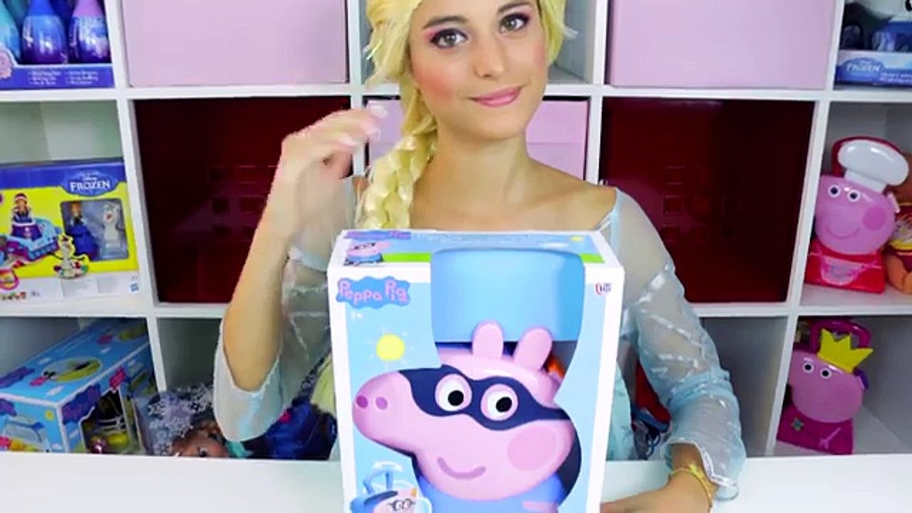 Disney Frozen Queen Elsa in real life open Peppa Pig George Superhero Case