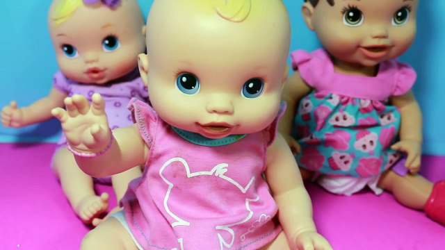 Baby Alive 2006 Wet N Wiggles Pooping Peeing Doll Surprise Dirty Diapers Talking Play-Doh Poop