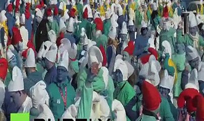 Smurf Enthusiasts Fail to break World Record