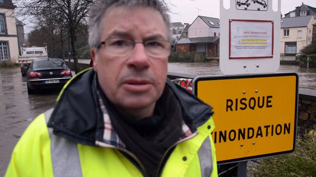 Landerneau. Le centre-ville inondé