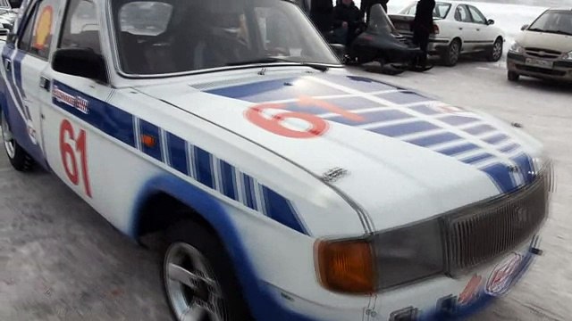 Трековые гонки на снегу на оз. Алебашево (Тюмень)