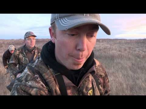 Live 2 Hunt - Black Powder Giants