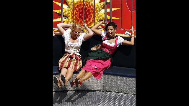 Самые красивые девушки и декольте Октоберфеста 2014