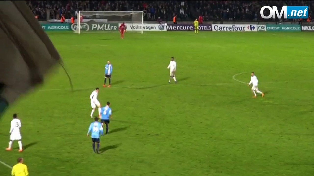 Les supporters saluent le but de Fletcher