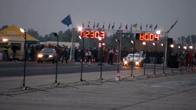 Chevrolet Corvette VTG 4X4 Turbo Vs. Audi 80 Turbo