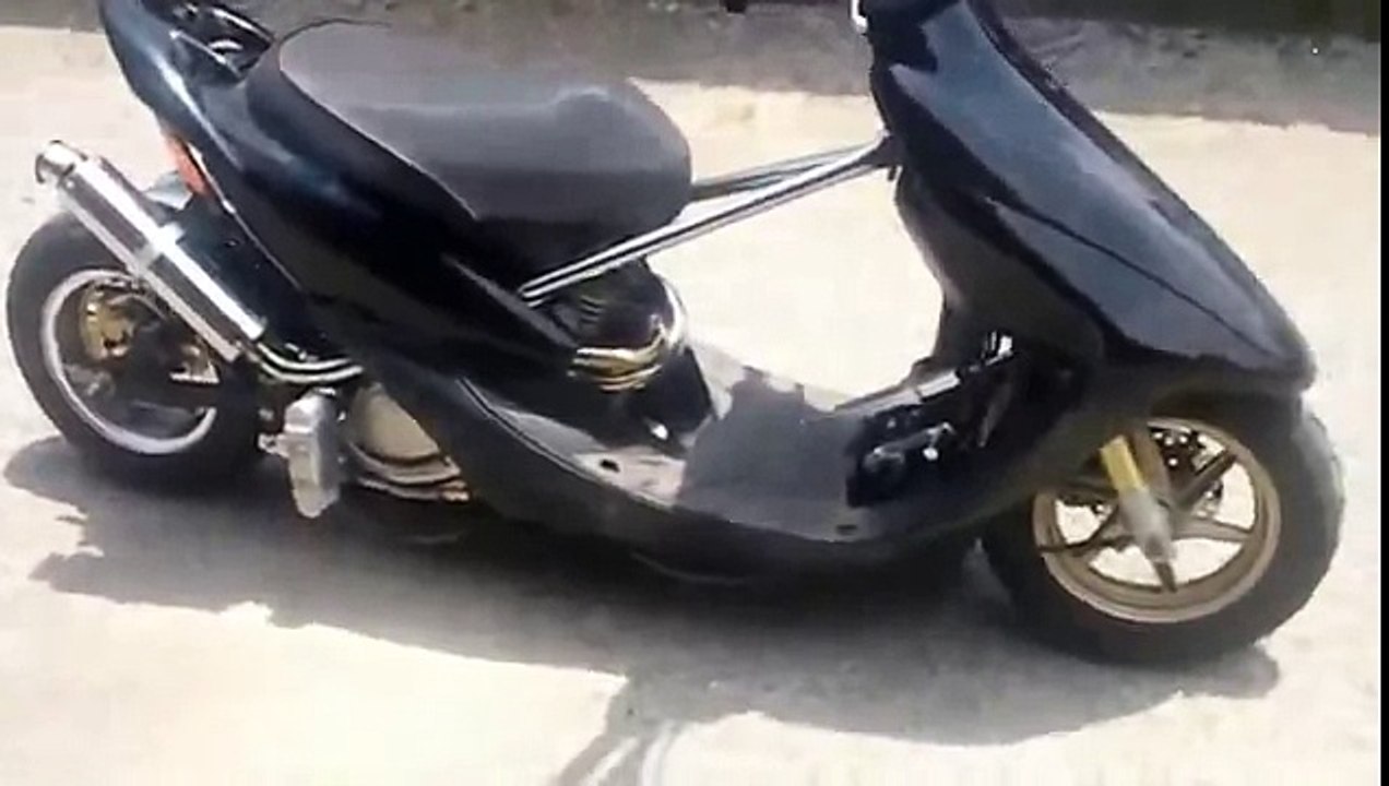 Хонда дио видео