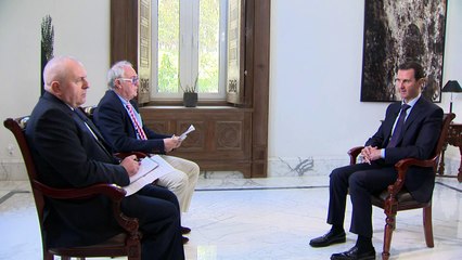 Assad apoia negociações de paz, mas deve continuar combates