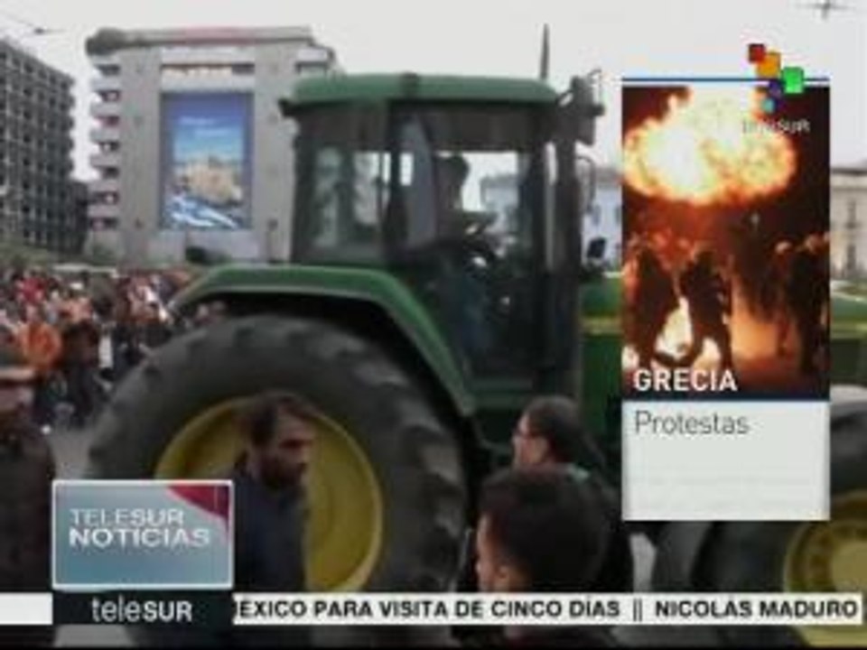 Agricultores griegos se movilizan contra recorte a las pensiones