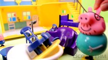 2 Свинка Пеппа и её семья Мульт из игрушек Peppa Pig Папа Свин привез Мебель