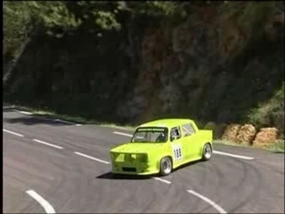 Tête à queue d'une simca