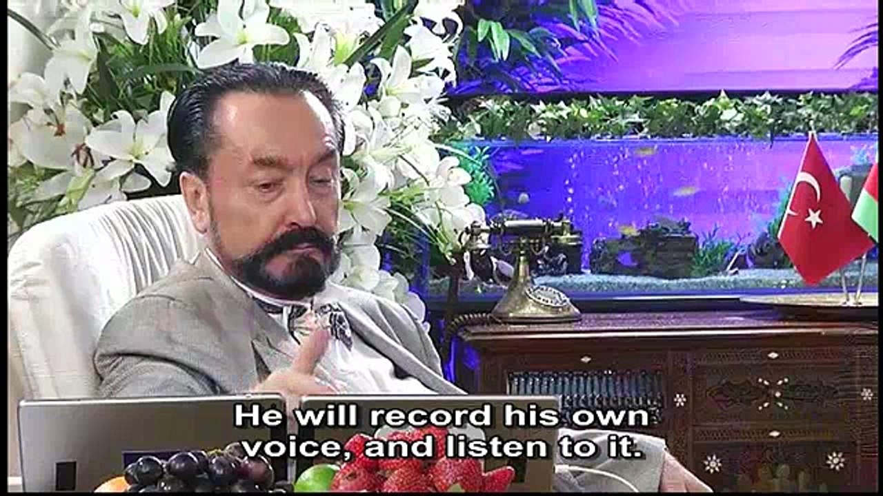 The hadith of our Prophet (saas) that refers to television, Internet and telephone technology