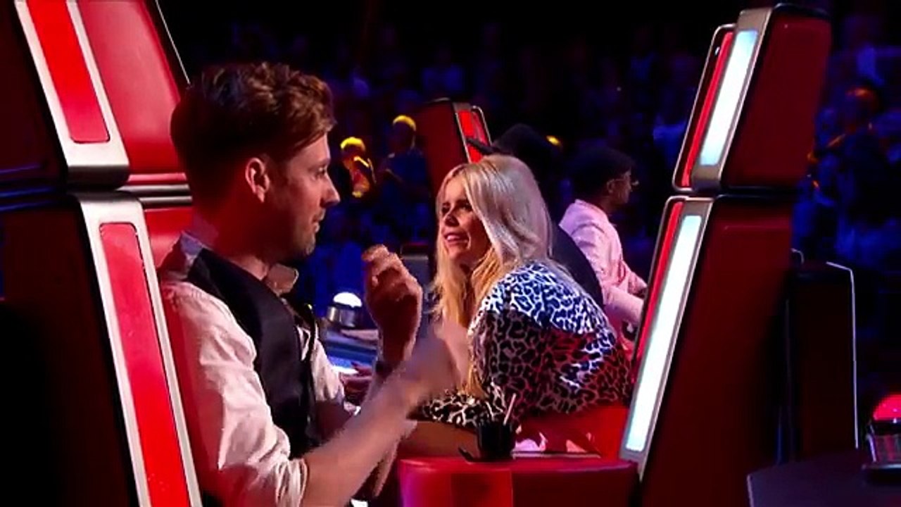 Jolan performs ‘Wishing Well’ - The Voice UK 2016: Blind Auditions 6 (FULL HD)