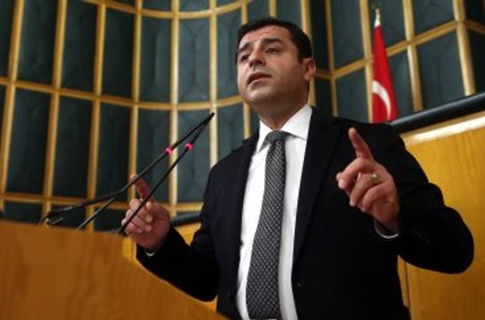 Demirtaş: Türkiye'yi Savaşa Sokmak İstiyorlar