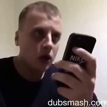 Окей Гугл OK Google, найди мне кого нибудь, кто круче меня. Парень зажигает