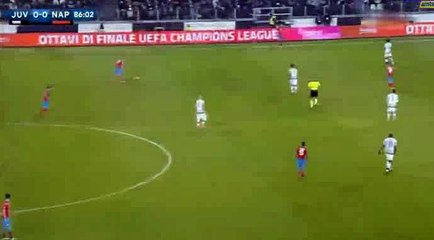 Paulo Dybala Gets Out - Juventus vs Napoli - Serie A - 13.02.2016