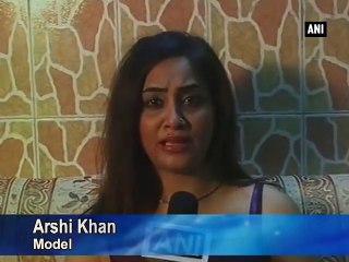 Fatwa against model Arshi Khan for saying she had sex with Afridi, files police complaint