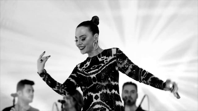 Ebru Gündeş - Gönlümün Efendisi