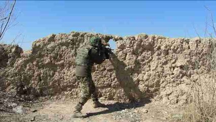 Continúan los combates entre el ejército afgano y los talibanes en Helmand