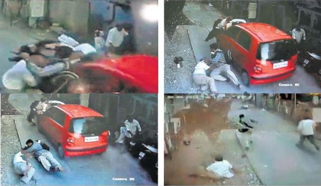 Car Accident kills two people in the apartment - Shocking accident Video