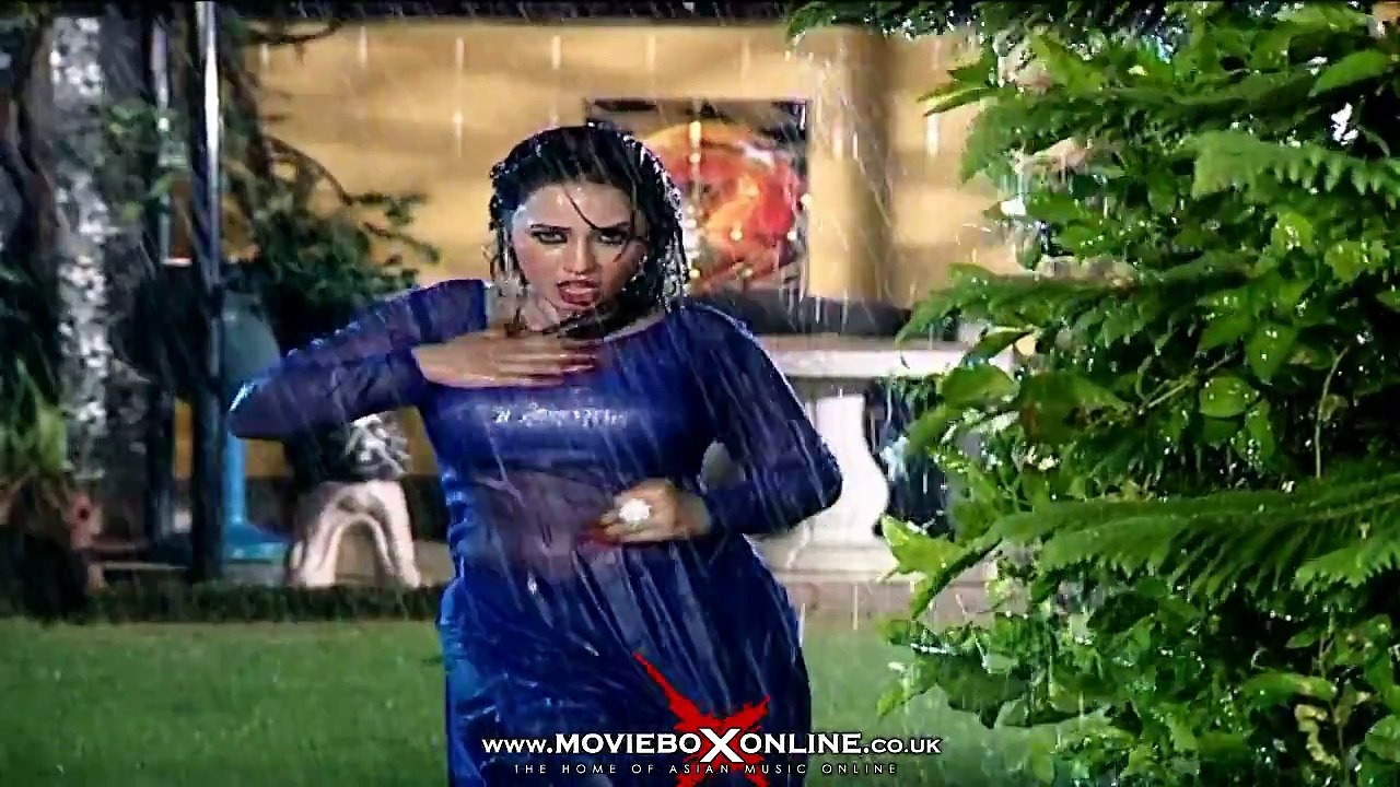 SHEEZA RAIN MUJRA - PAKISTANI MUJRA DANCE 2014