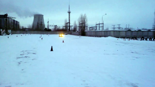 Екстремальное вождение в г.Киев. Мы научим Вас вождению в сложных условиях. carbon.co.ua