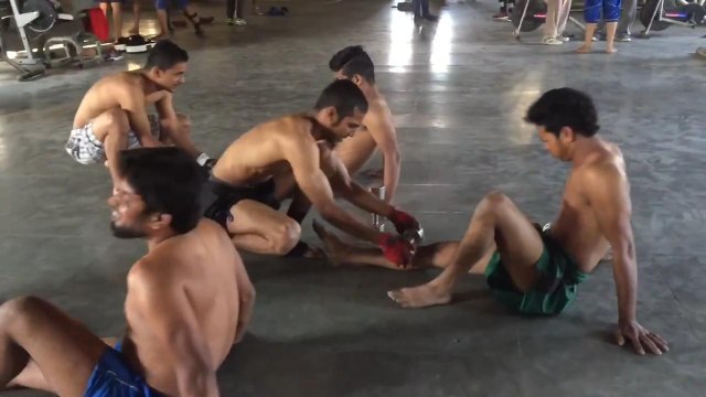 Muay Thai Body conditioning training