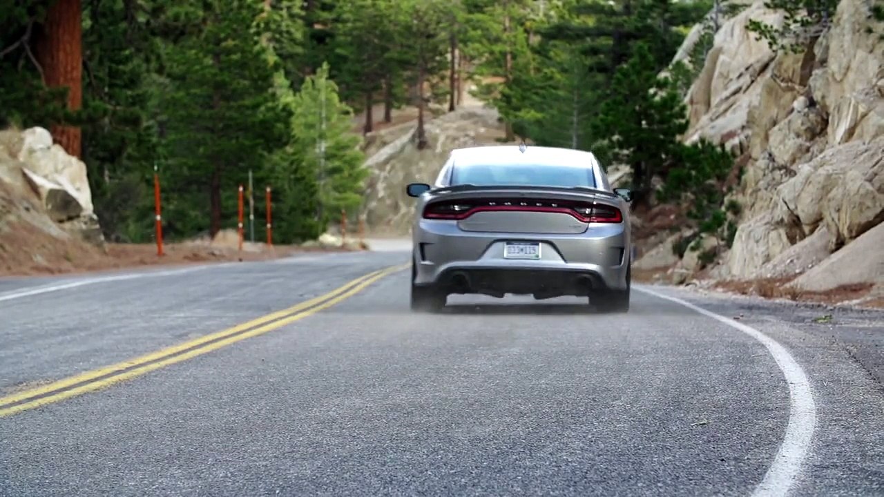 2015 Dodge Charger SRT Hellcat: The Most Powerful Sedan In The World!