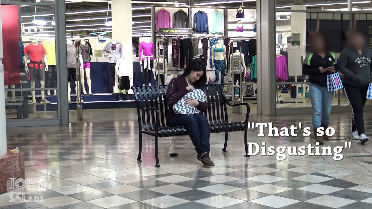 Elle allaite son bébé sur un banc, ce que les gens lui font est vraiment troublant.