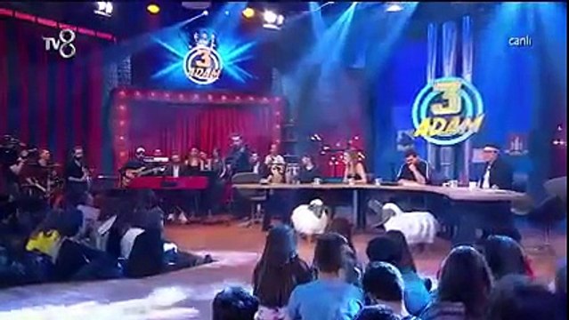 Oğuzhan Koç ft Murat Dalkılıç - Sorma Neden (Canlı Performans - 3 Adam) (Trend Videos)