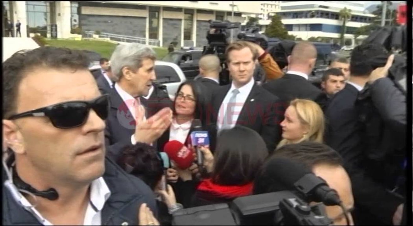 Mesazhi për Kosovën, Kerry nga Tirana: Vazhdoni të ecni përpara- Ora News- Lajmi i fundit-