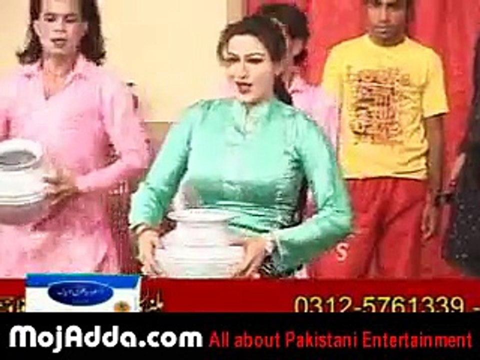Kundi Na Kharka Sohneya Saima Khan Mujra - YouTube