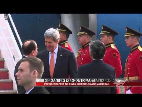 Nishani shtrëngon duart me Kerrin - News, Lajme - Vizion Plus