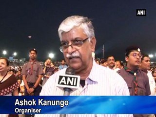 Akshay Kumar flags off marathon in Surat