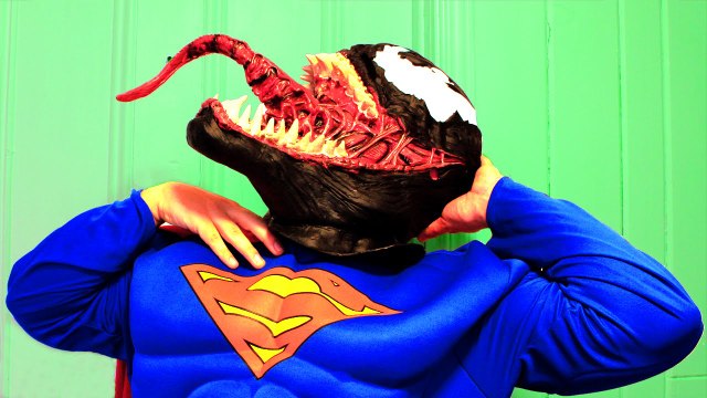 Spiderman vs Superman vs Venom in Real Life! Spiderman & Superman Battle Venom Superhero Movie! (1080p)