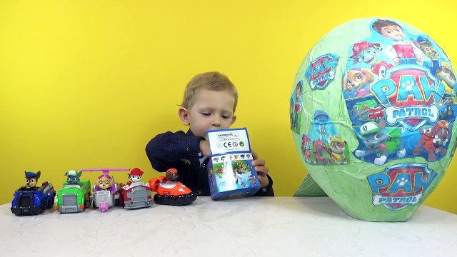 Щенячий патруль. Paw patrol. Огромное яйцо с сюрпризом. Открываем игрушки. Giant surprise egg.