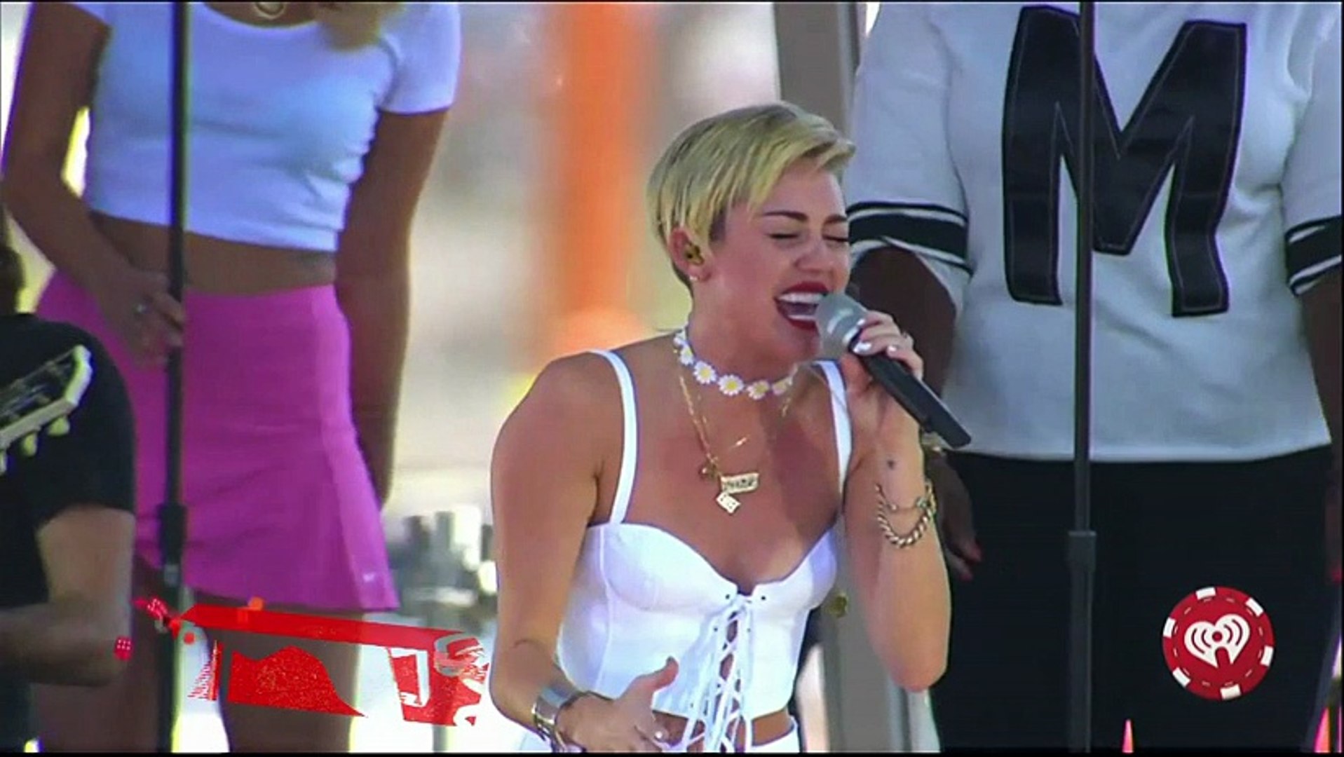 Miley Cyrus – Miley ‘Cry-us’ at iHeartRadio 2013