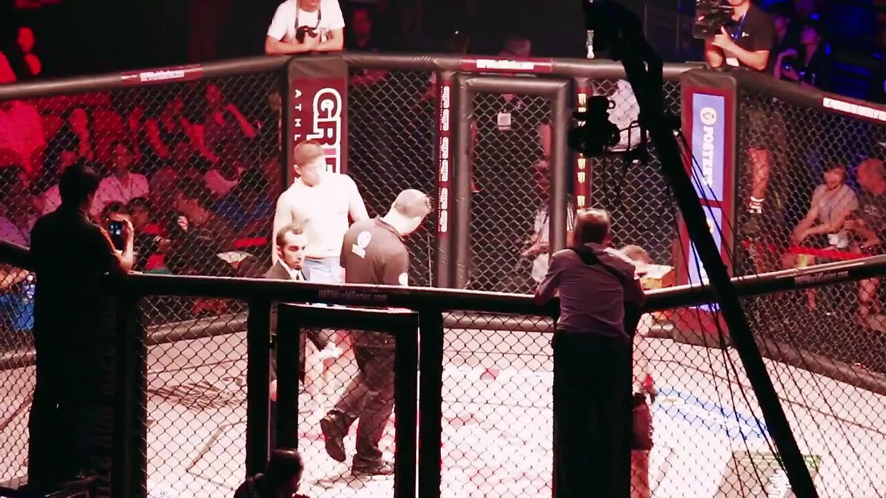 Nosh khan vs Xiong Dixin at IMPI FC 2