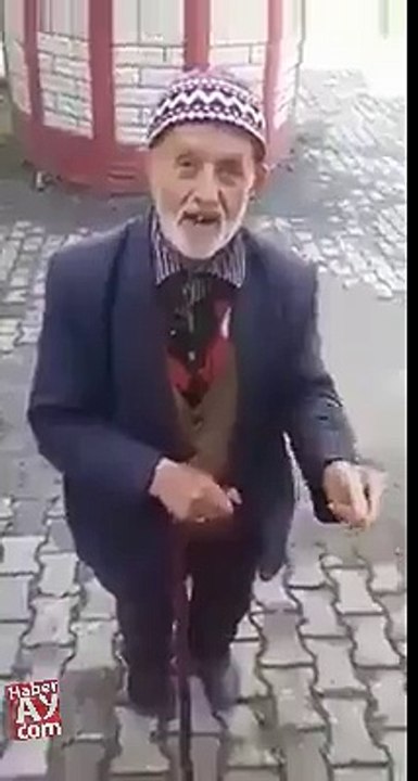 Helal Olsun Dedem Sana Ne Güzel Konuştun :)