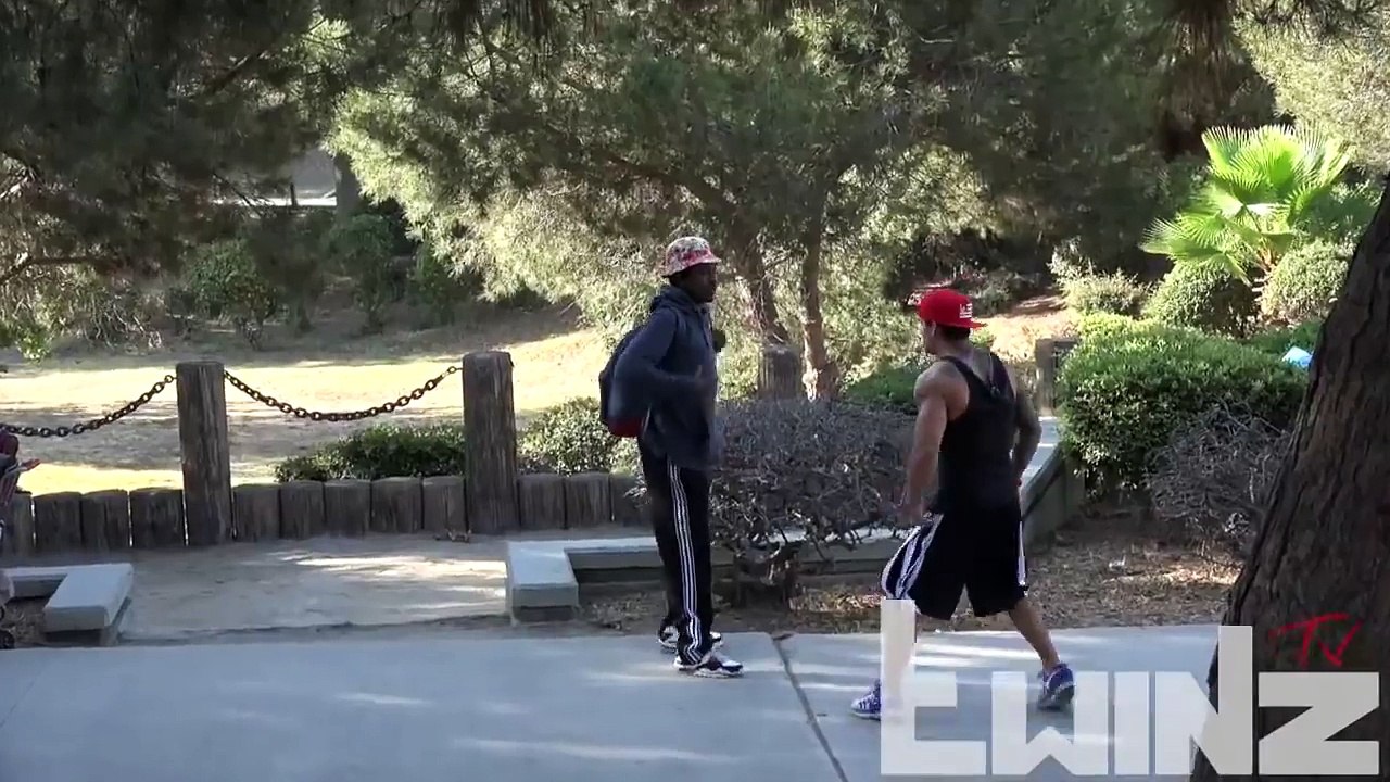 How to Win a Street Fight in the Hood (KNOCKED OUT) Funny Videos - Best Hood Pranks 2016