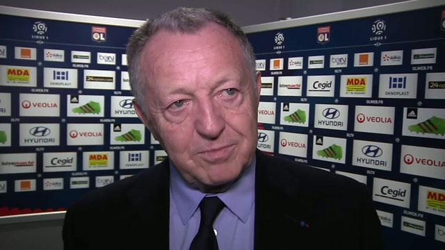 Foot - L1 - OL : Aulas «Ça permet de vivre plus sereinement»