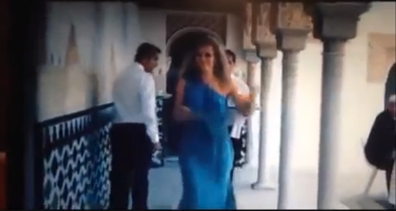 Девка опозорилась в ресторане))) Ржач!