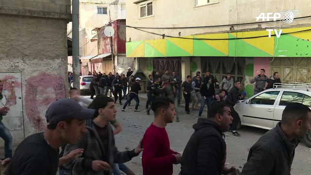 Violents heurts entre jeunes Palestiniens et soldats israéliens
